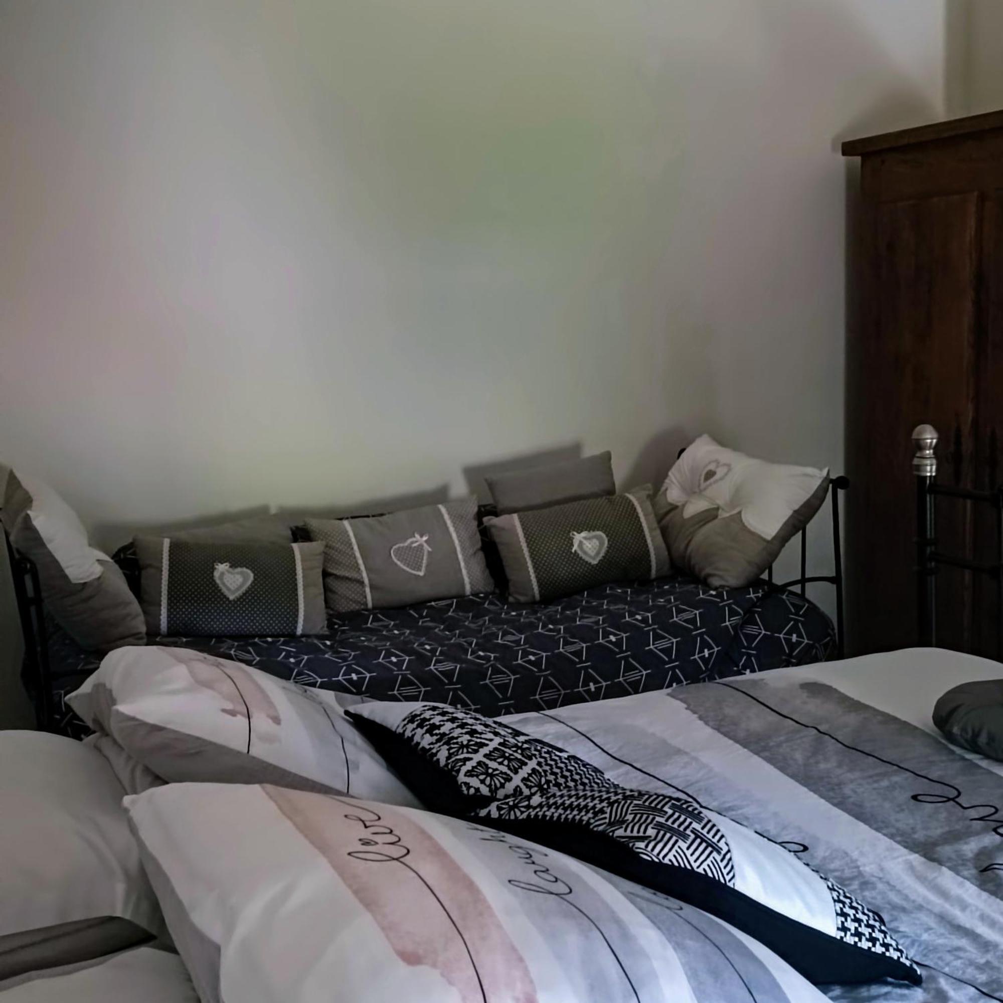 Baladous Bed & Breakfast Montgaillard-de-Salies ภายนอก รูปภาพ