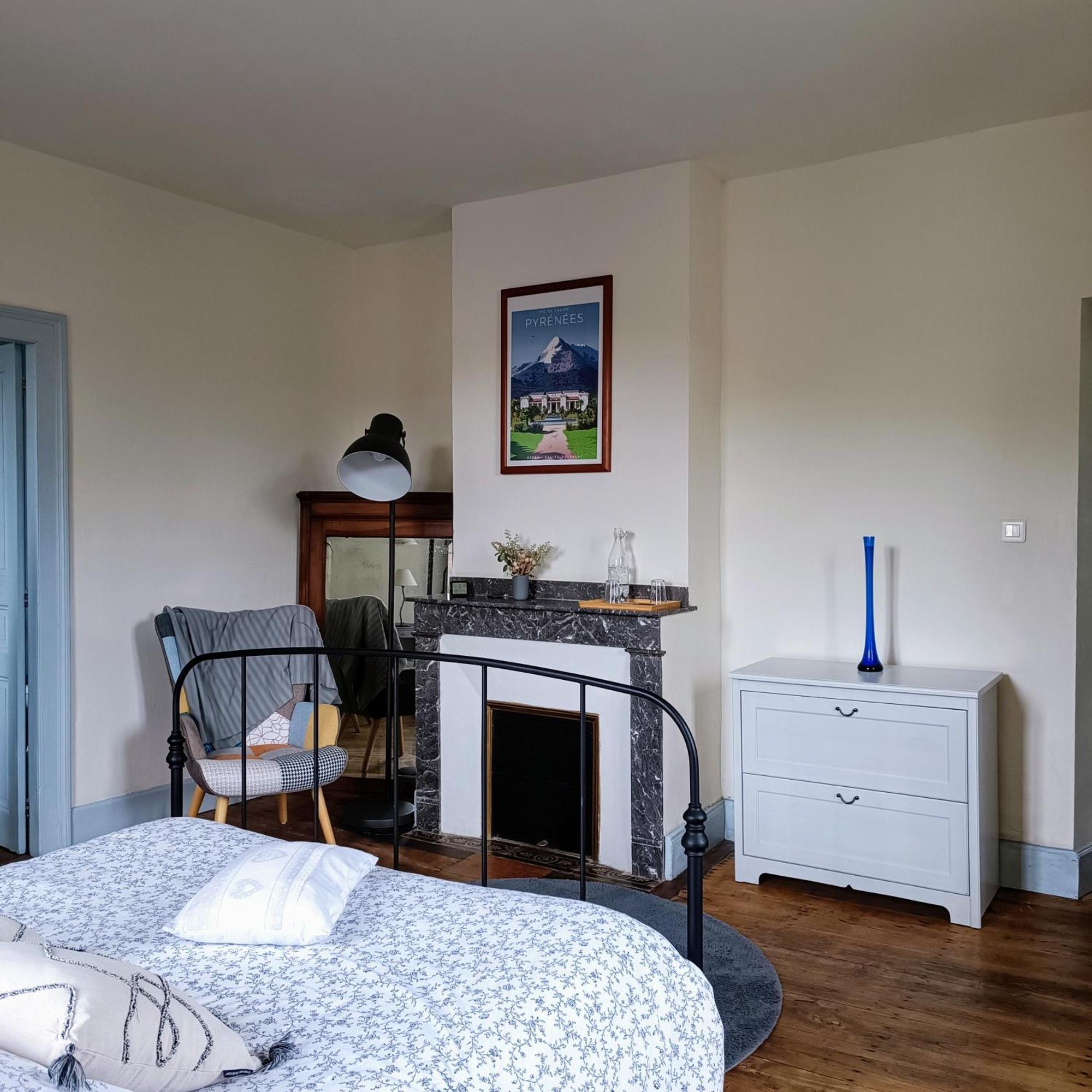 Baladous Bed & Breakfast Montgaillard-de-Salies ภายนอก รูปภาพ
