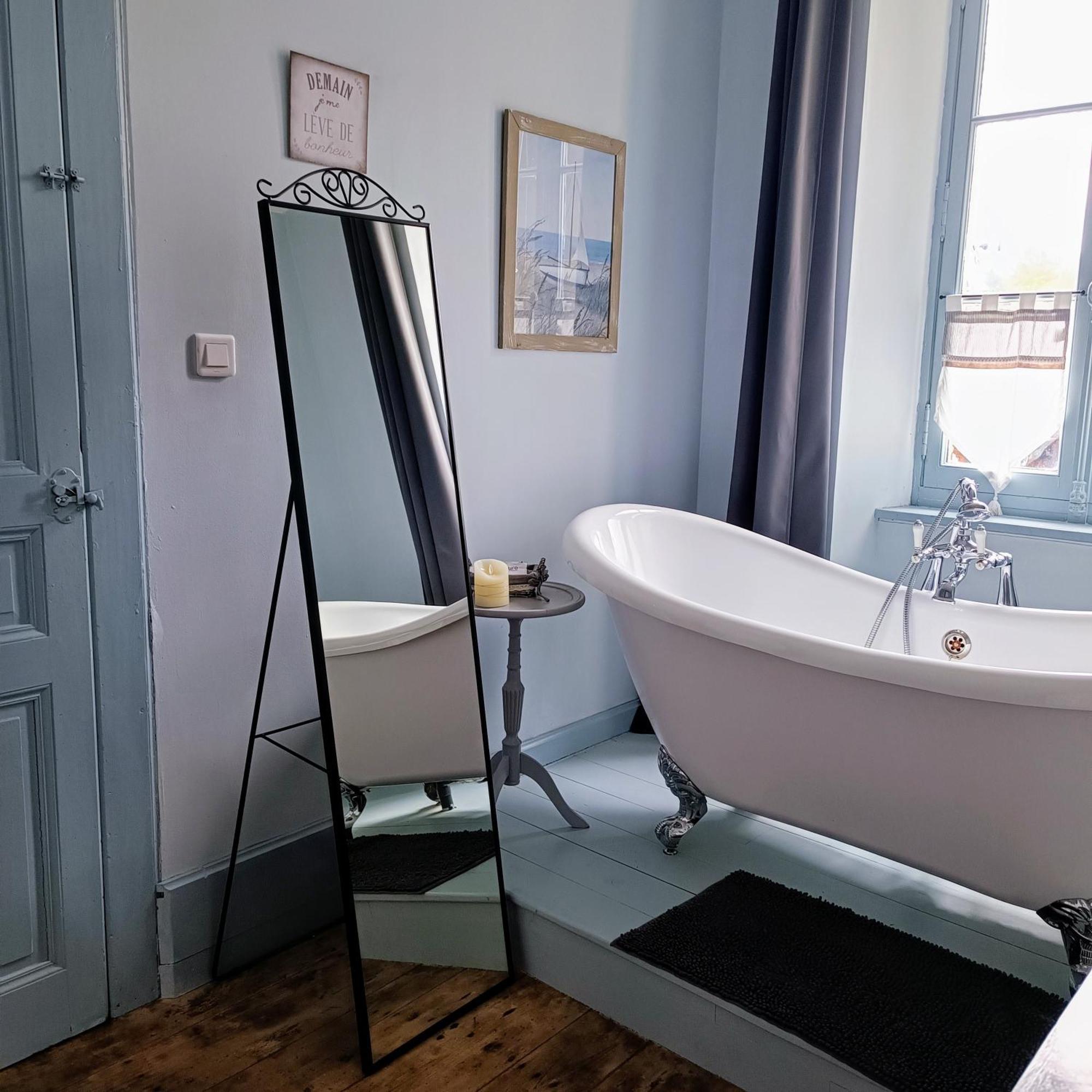 Baladous Bed & Breakfast Montgaillard-de-Salies ภายนอก รูปภาพ
